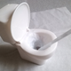 Illustration for article titled Japanese Toilet Candy Is a Big Hit!